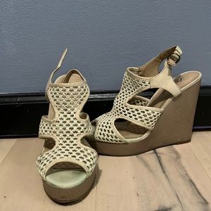 Lucky brand size 8.5